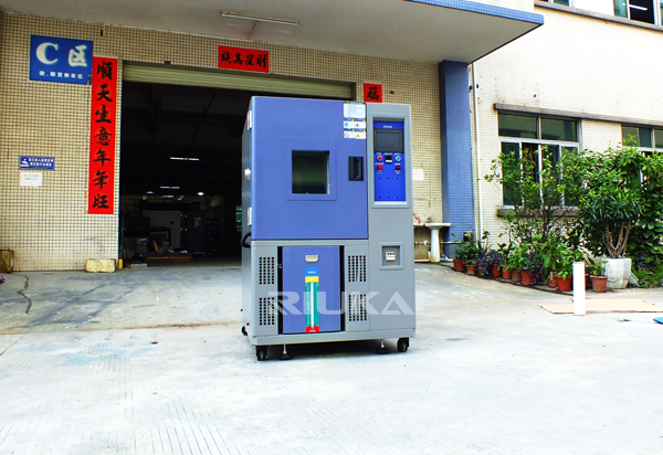 高低温交变湿热试验箱-瑞凯仪器2 高低温交变湿热试验箱-瑞凯仪器2