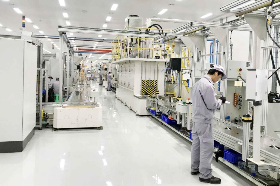 高低温湿热试验箱结构改良,只为制造更符合您要求! 高低温湿热试验箱结构改良,只为制造更符合您要求!