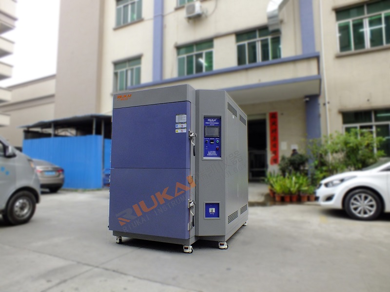 温度冲击试验箱