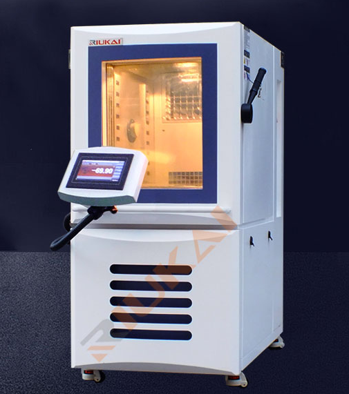 有什么方法可以处理恒温恒湿试验箱的测试箱门结冰现象? 有什么方法可以处理恒温恒湿试验箱的测试箱门结冰现象?