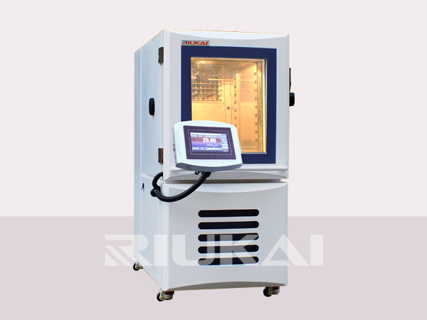 恒温恒温试验设备